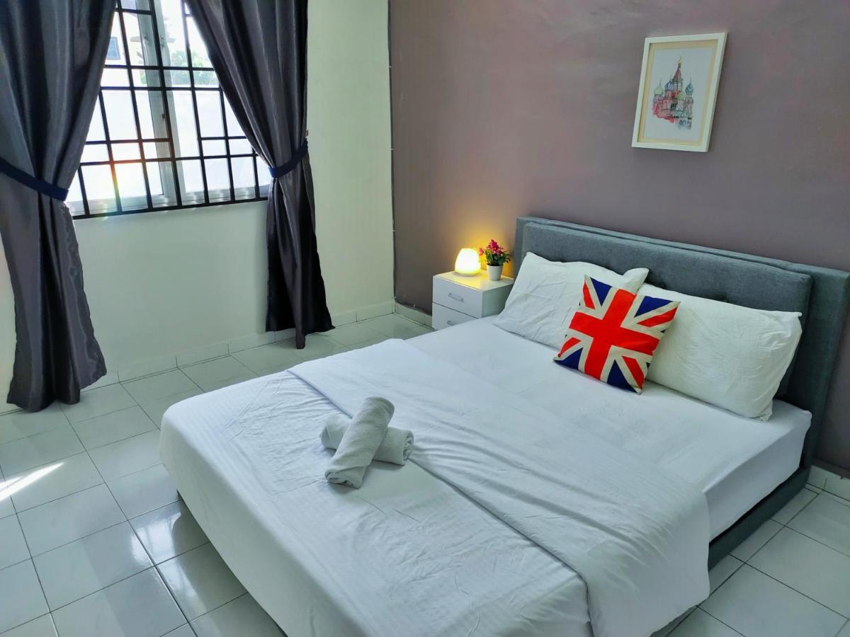 Semi-Detached, Up To 21 Pax, 4 Bedrooms, 3 Bathrooms, 4 Car Parks By Star Home 峇六拜 外观 照片